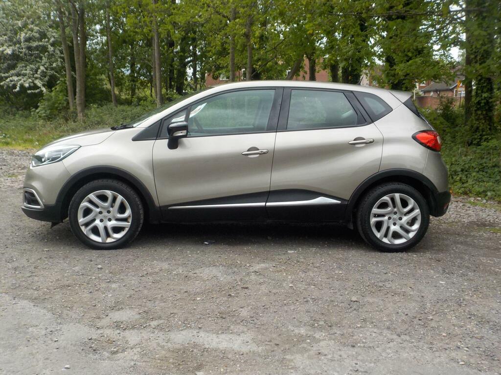 Renault Captur 0.9 Tce Energy Dynamique Nav Euro 6 S S MF65DZP Black #2