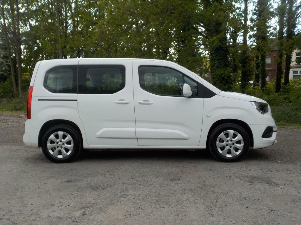 Vauxhall Combo Life 1.5 Turbo D Blueinjection Energy Euro 6 S S OGZ2542 Blue #6
