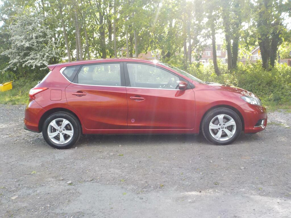 Nissan Pulsar 1.2 Dig-t Acenta Euro 6 S S BV66WUY Red #6