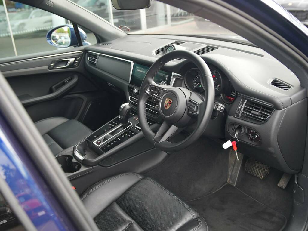 Porsche Macan Suv Blue #4