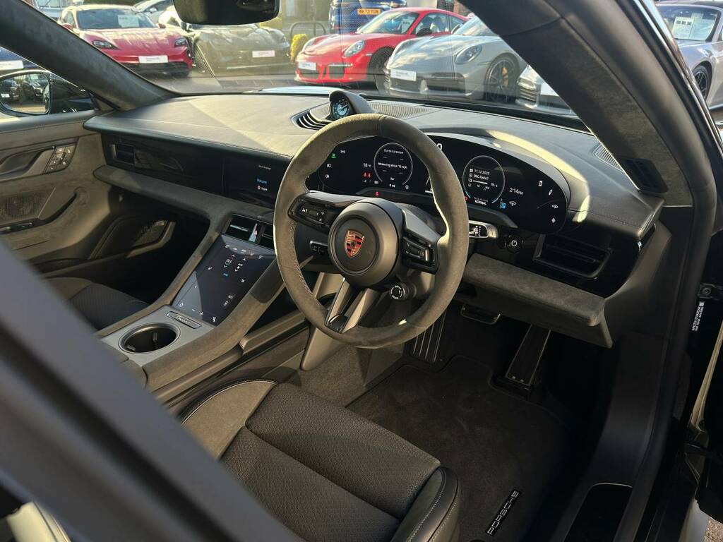 Porsche Taycan Gts Black #4