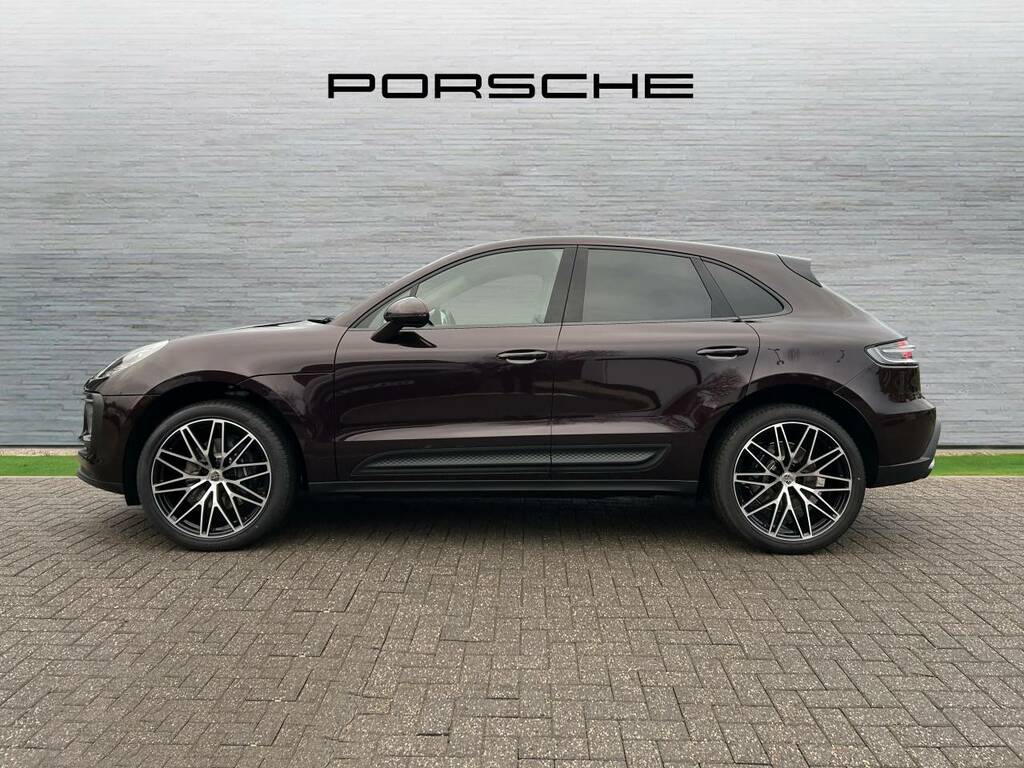 Porsche Macan Suv #3
