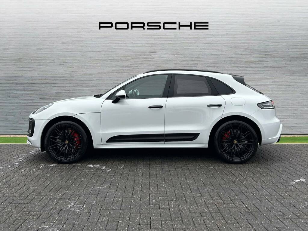 Porsche Macan Gts White #3