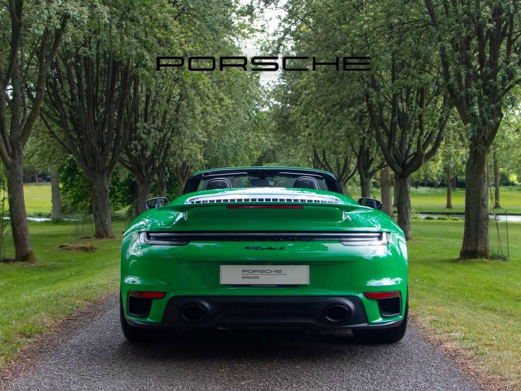 Porsche 911 Turbo S Cabriolet My23  Green #3