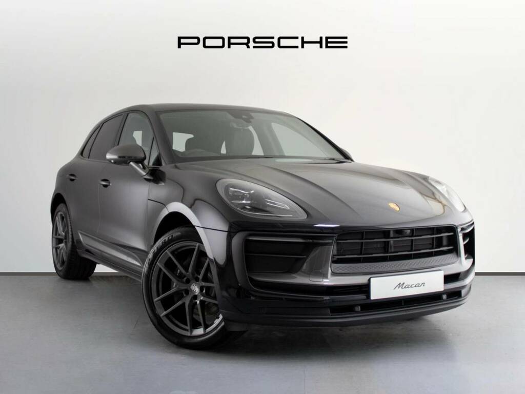 Porsche Macan T Black
