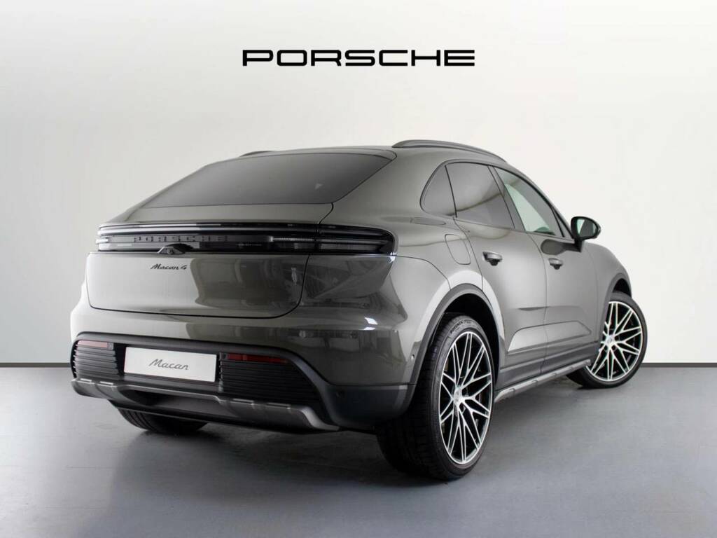 Porsche Macan 4 Electric Green #3