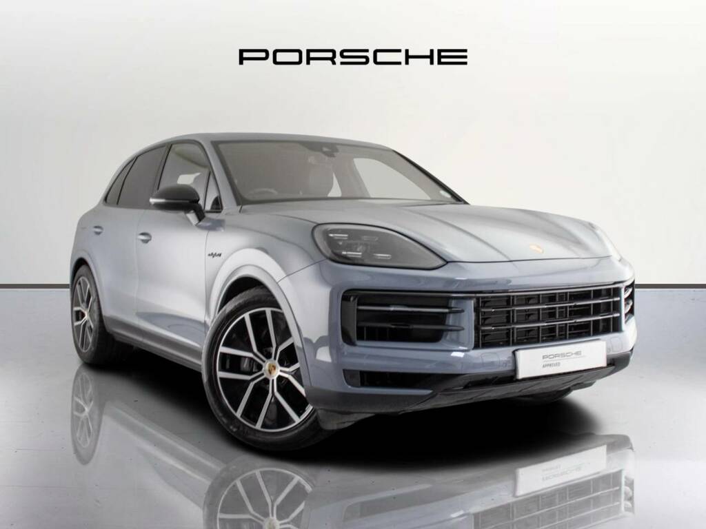 Porsche Cayenne E-hybrid My24 Grey