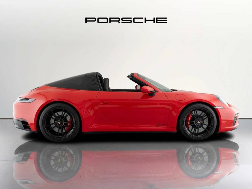 Porsche 911 Targa 4 Gts My24 Red #2