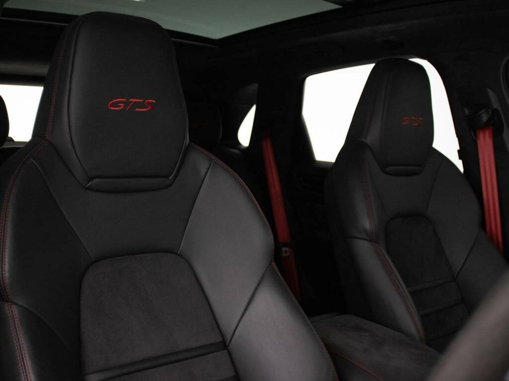 Porsche Cayenne Gts My23 Silver #5