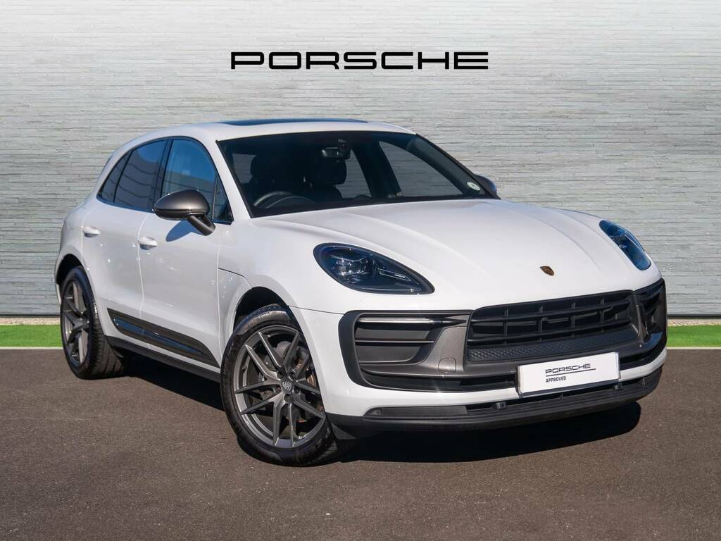Porsche Macan T White