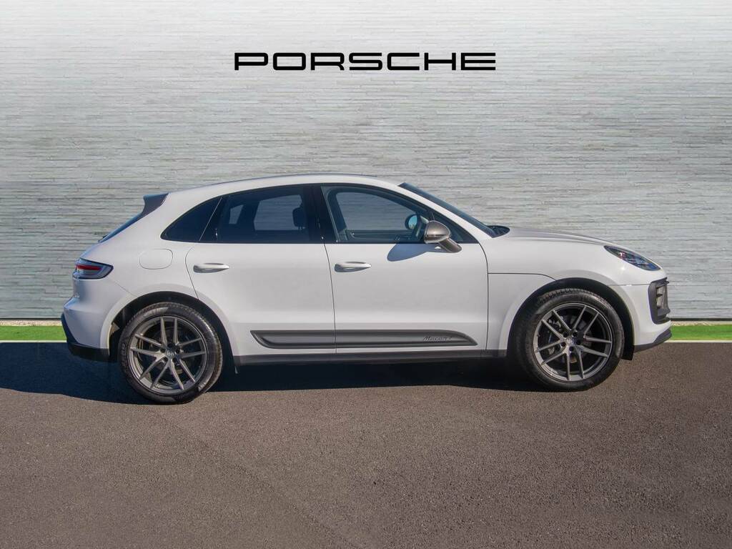 Porsche Macan T White #2