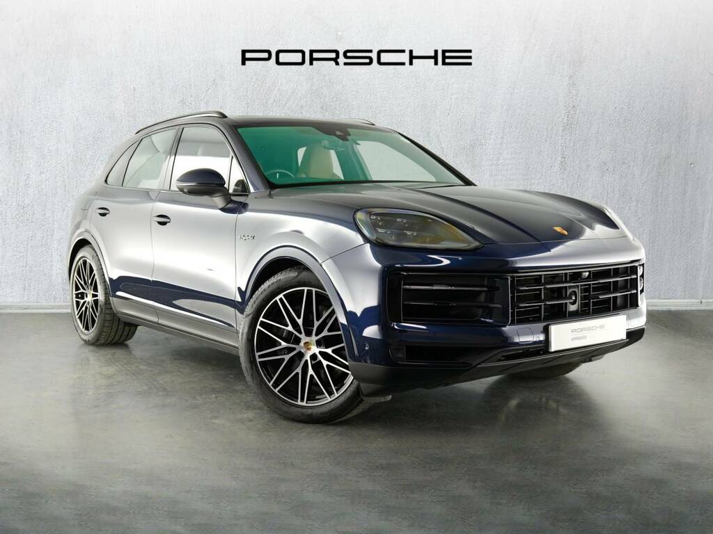 Porsche Cayenne E-hybrid My24 Blue