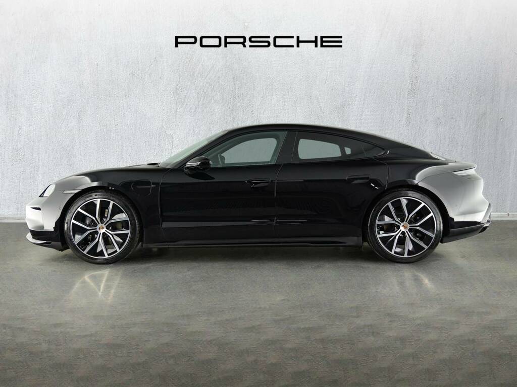Porsche Taycan Black Edition Black #2