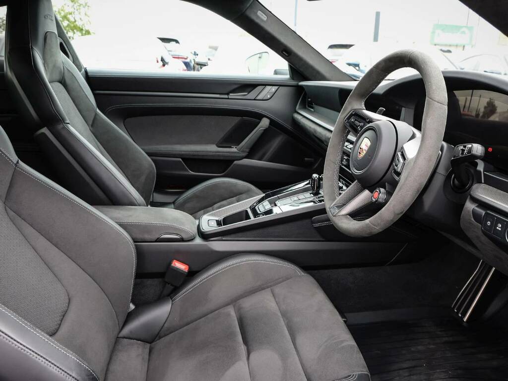 Porsche 911 Carrera Gts White #5