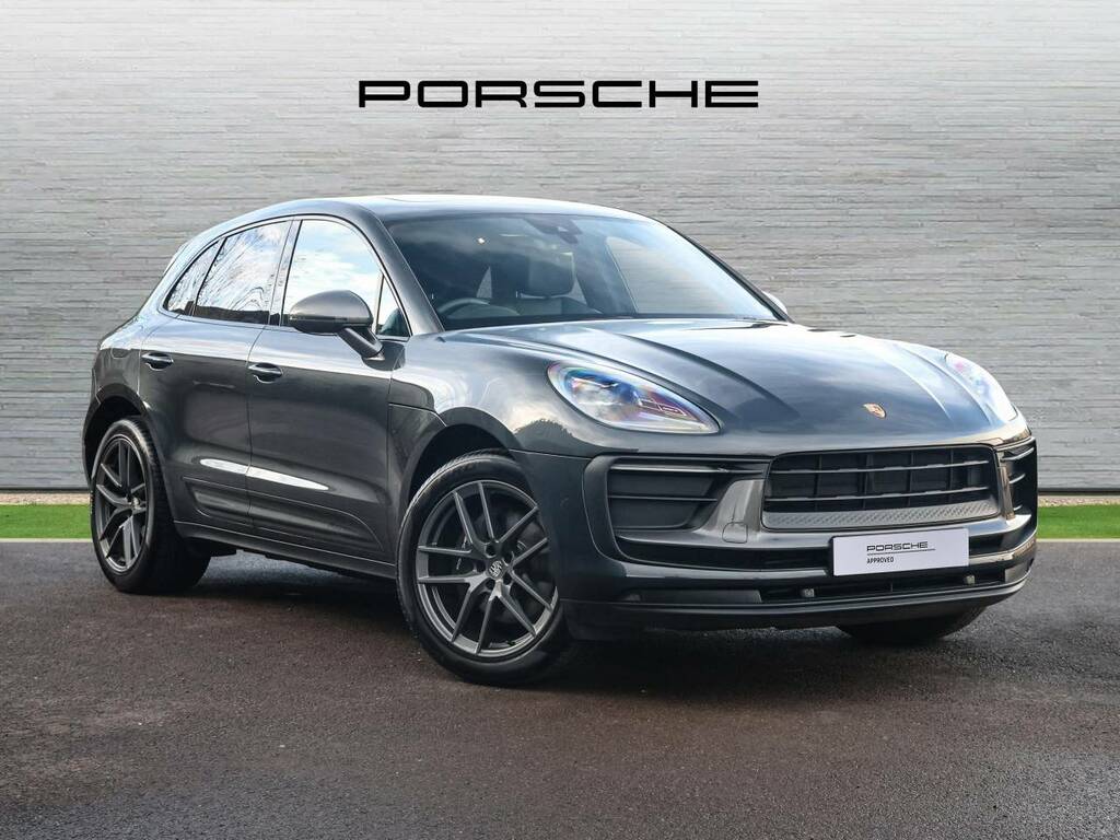 Porsche Macan T Grey