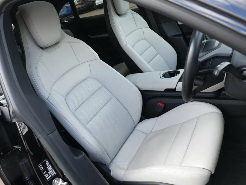 Porsche Taycan 4S Sport Turismo My22 Black #5