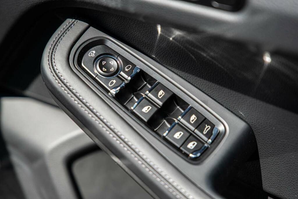 Porsche Macan T Grey #5