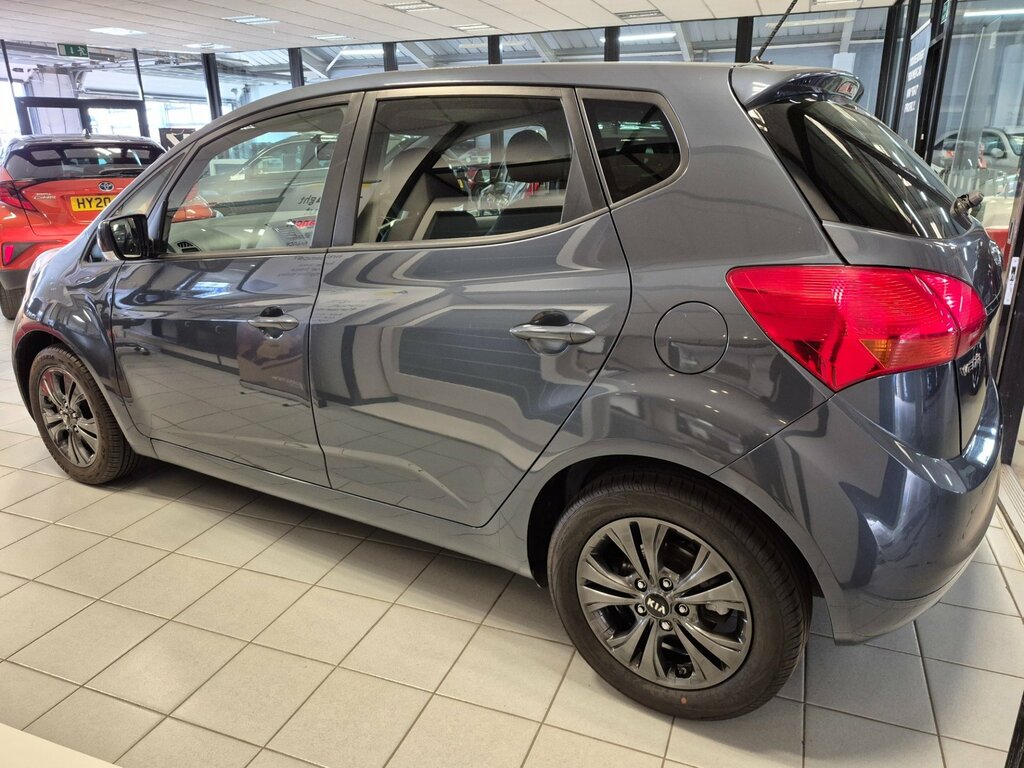 Kia Venga 1.6 3 Mpv Euro 6 Ss 123 Bhp Blue #2