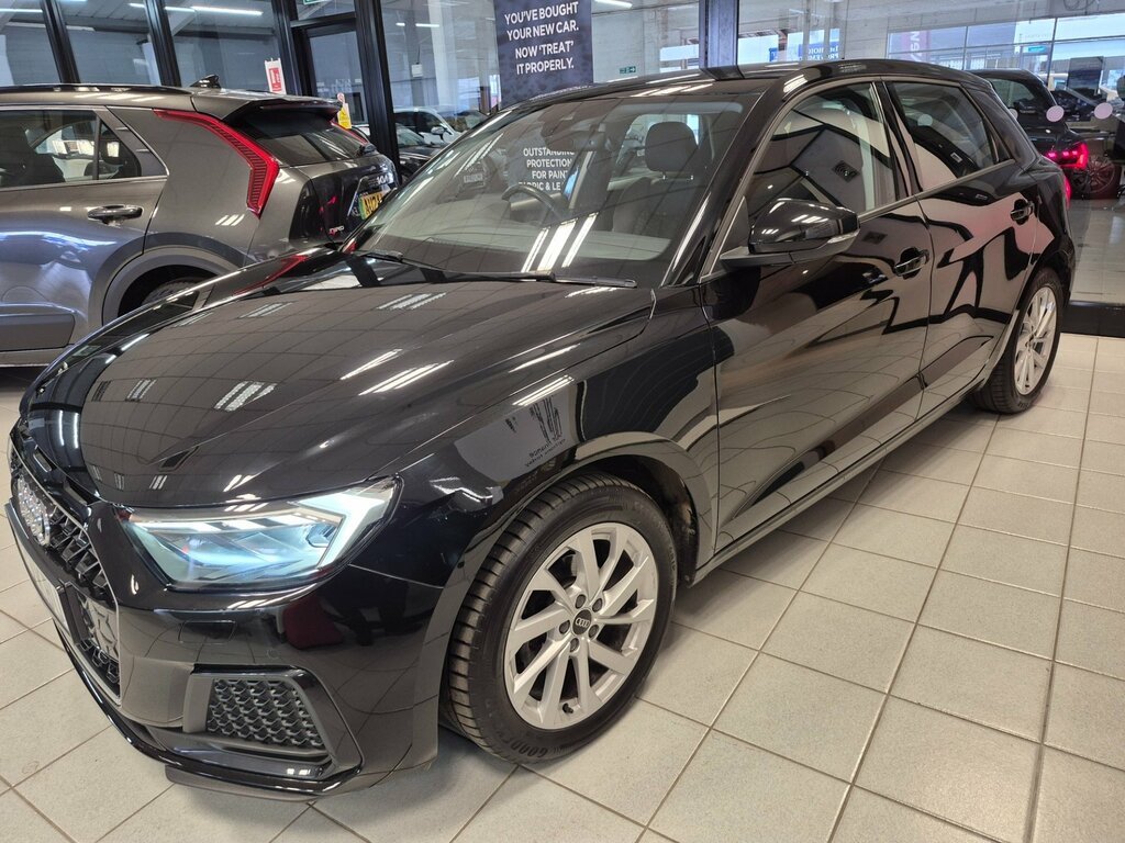 Audi A1 1.0 Tfsi 25 Sport Sportback S Tronic Eu NV23KBU Black #5