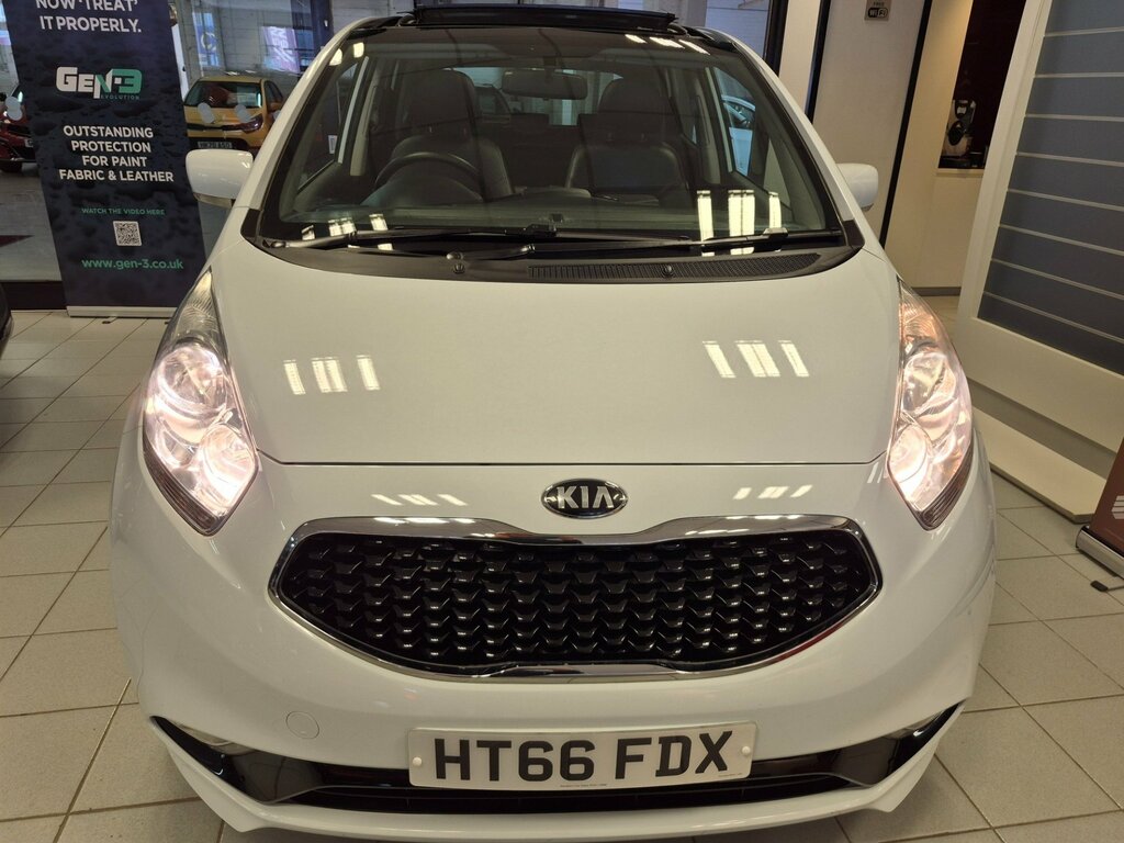 Kia Venga 1.6 4 Mpv Euro 6 123 Bhp HT66FDX White #4
