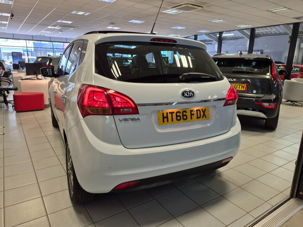 Kia Venga 1.6 4 Mpv Euro 6 123 Bhp HT66FDX White #6