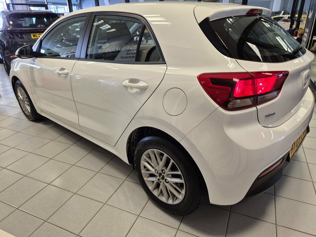 Kia RIO 1.0 T-gdi 2 Hatchback Euro 6 S HY23LVX White #2