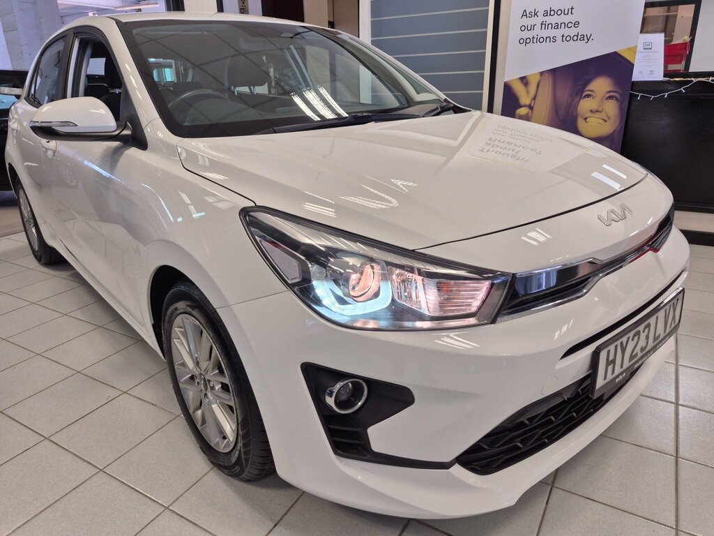 Kia RIO 1.0 T-gdi 2 Hatchback Euro 6 S White