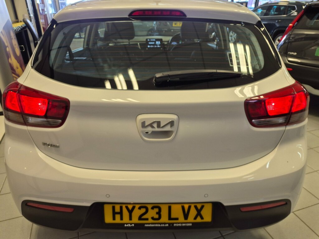 Kia RIO 1.0 T-gdi 2 Hatchback Euro 6 S HY23LVX White #6