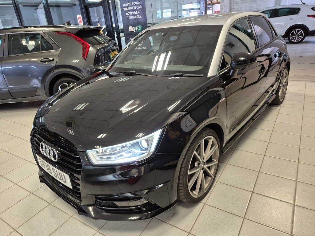 Audi A1 1.4 Tfsi Black Edition Sportback S Tron GF18SUU Black #5