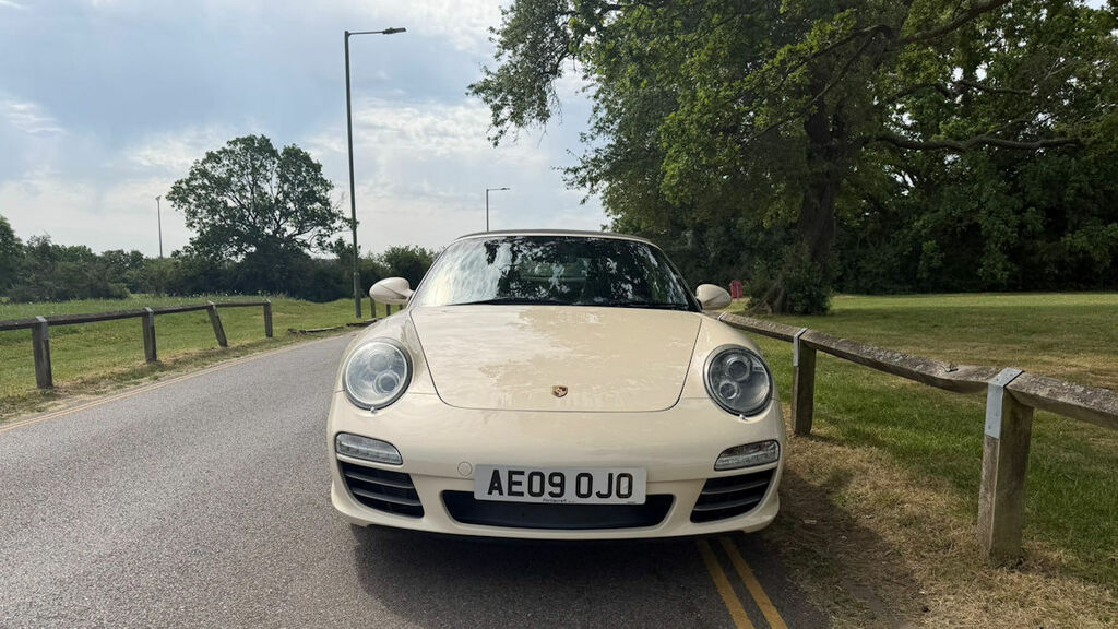 Porsche 911 C4s Pdk Cabriolet High Spec Stunning Colour Combo  #4