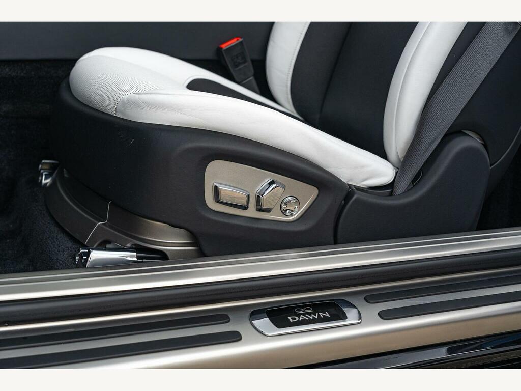 Rolls-Royce Dawn Onyx Concept Grey #30