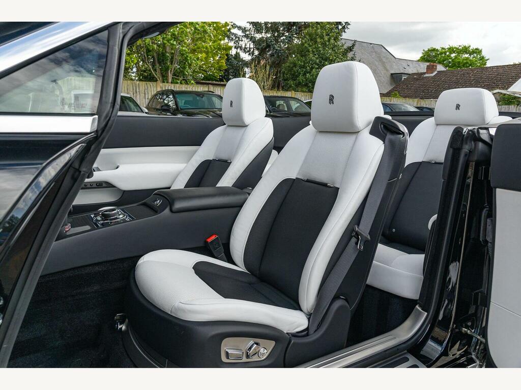 Rolls-Royce Dawn 6.6 V12 Black Badge Convertible Eu BU67GXY #3