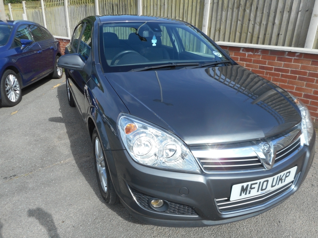 2010 Vauxhall Astra