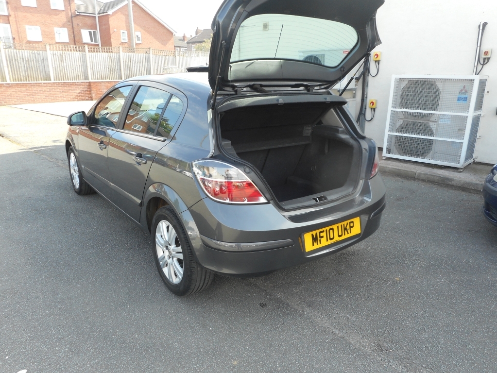 Vauxhall Astra 1.6 Design MF10UKP Grey #4