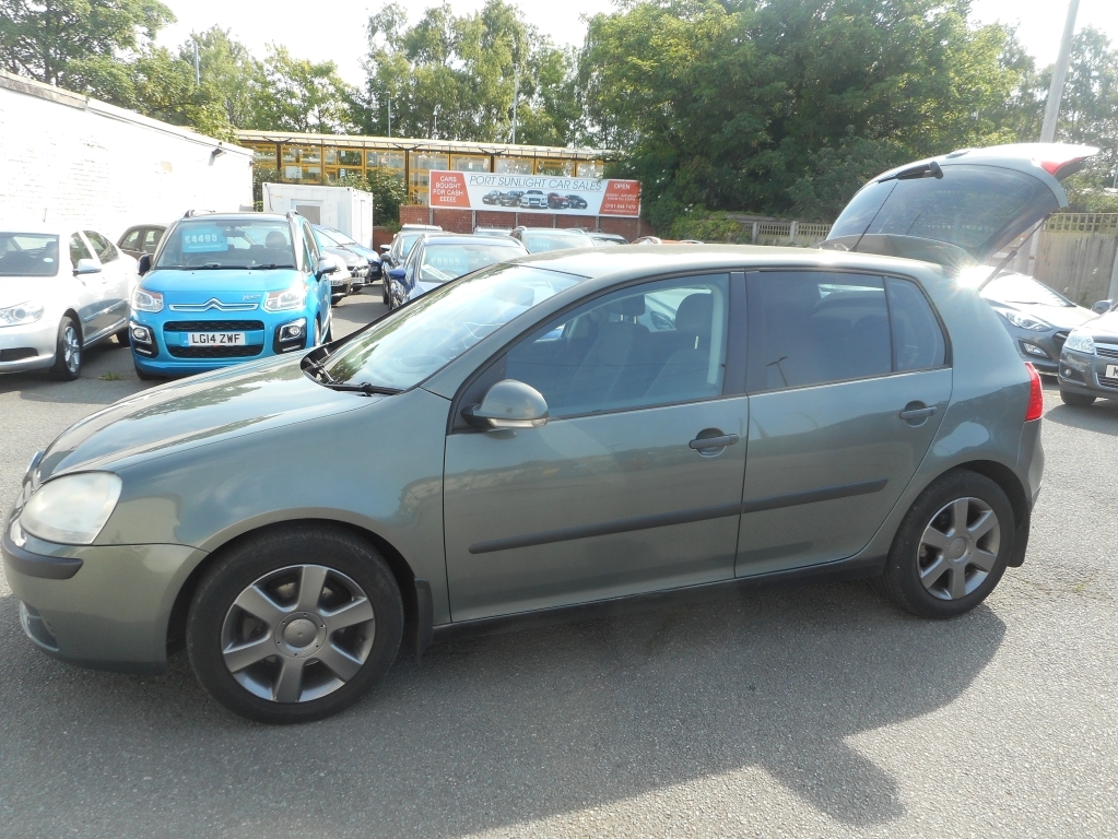 Volkswagen Golf 1.6 S Fsi  #5