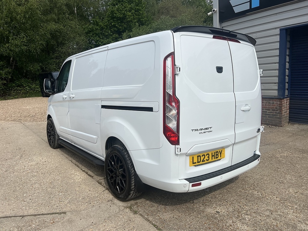 Ford Transit Custom 300 Limited Sport Pack LD23HBY White #6