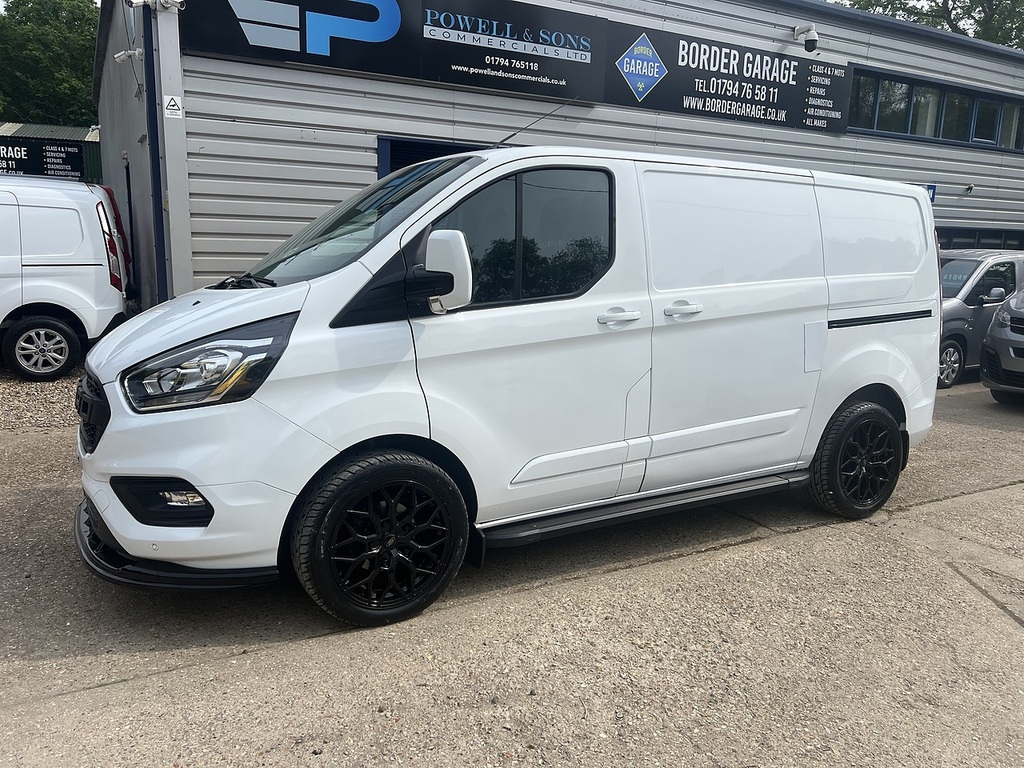 Ford Transit Custom 300 Limited Sport Pack LD23HBY White #3