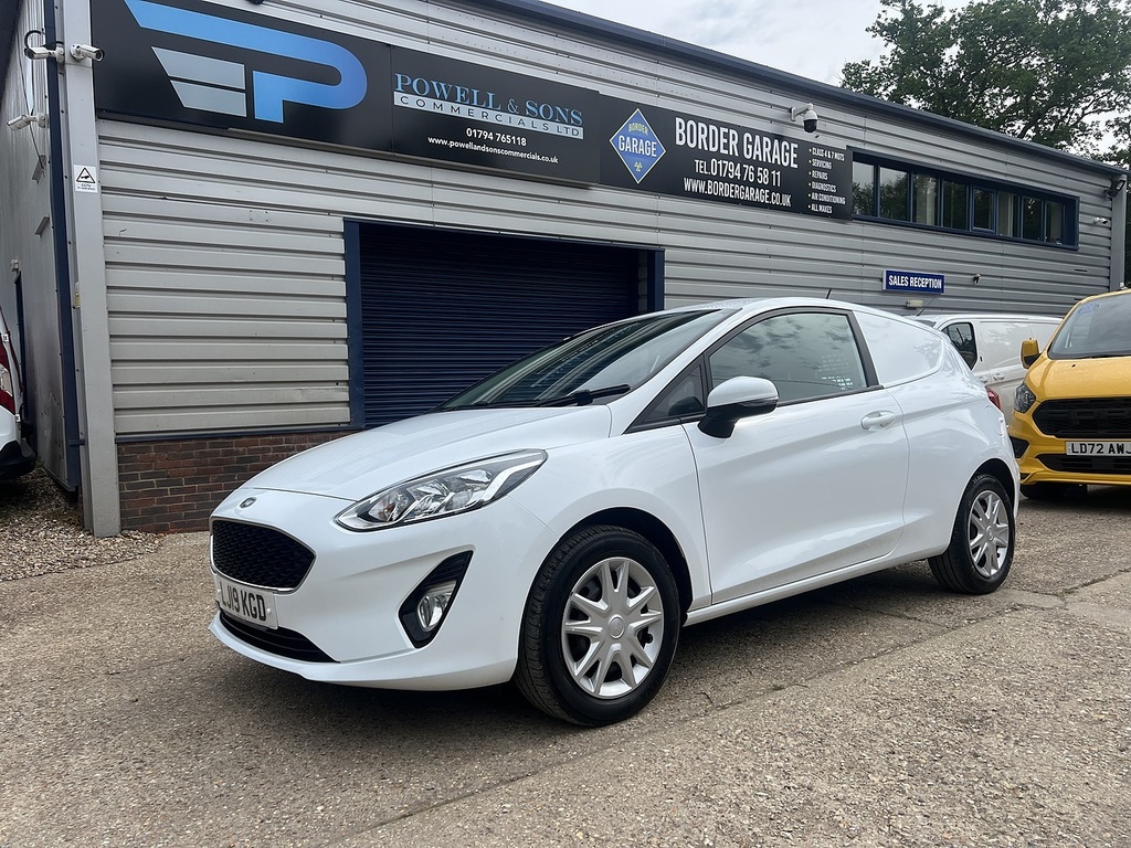 Ford Fiesta Tdci LJ19KGD White #2