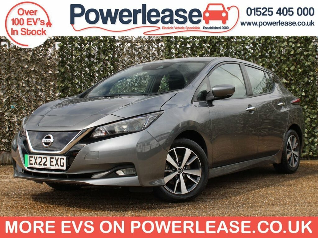 Nissan Leaf Hatchback Grey