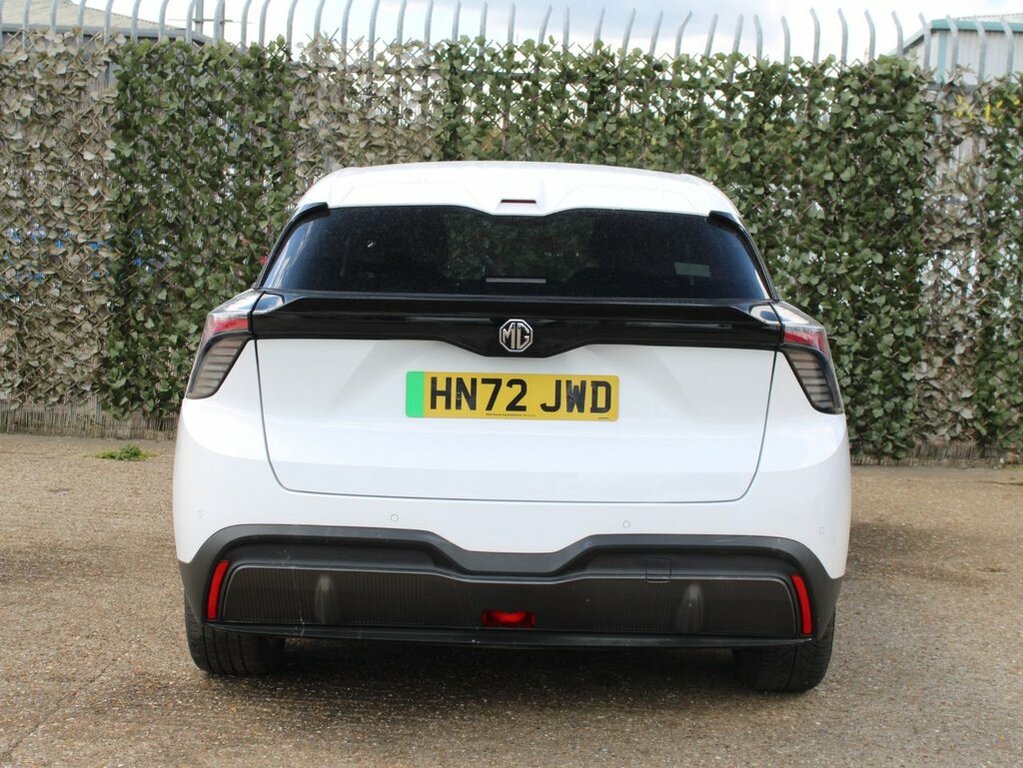 MG MG4 Hatchback HN72JWD White #6