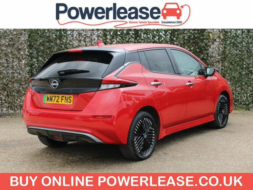 Nissan Leaf Hatchback WM72FNS Red #4
