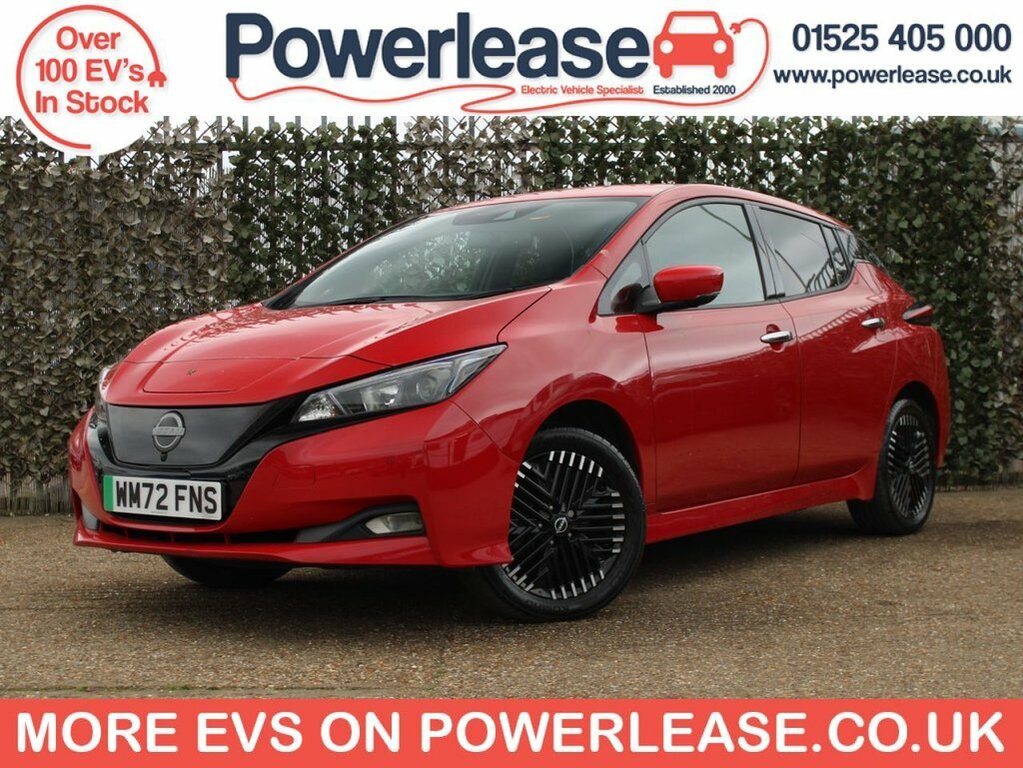 Nissan Leaf Hatchback Red