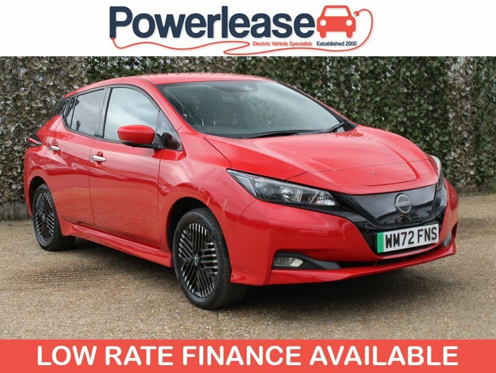 Nissan Leaf Hatchback WM72FNS Red #2