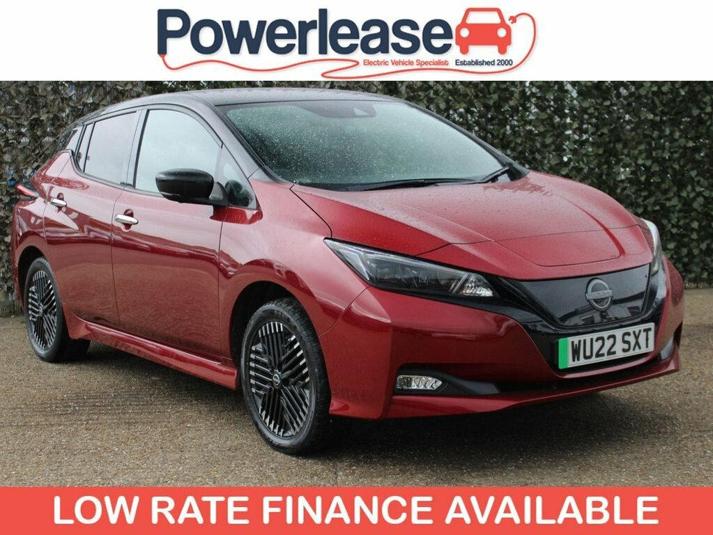 Nissan Leaf Hatchback WU22SXT Red #2