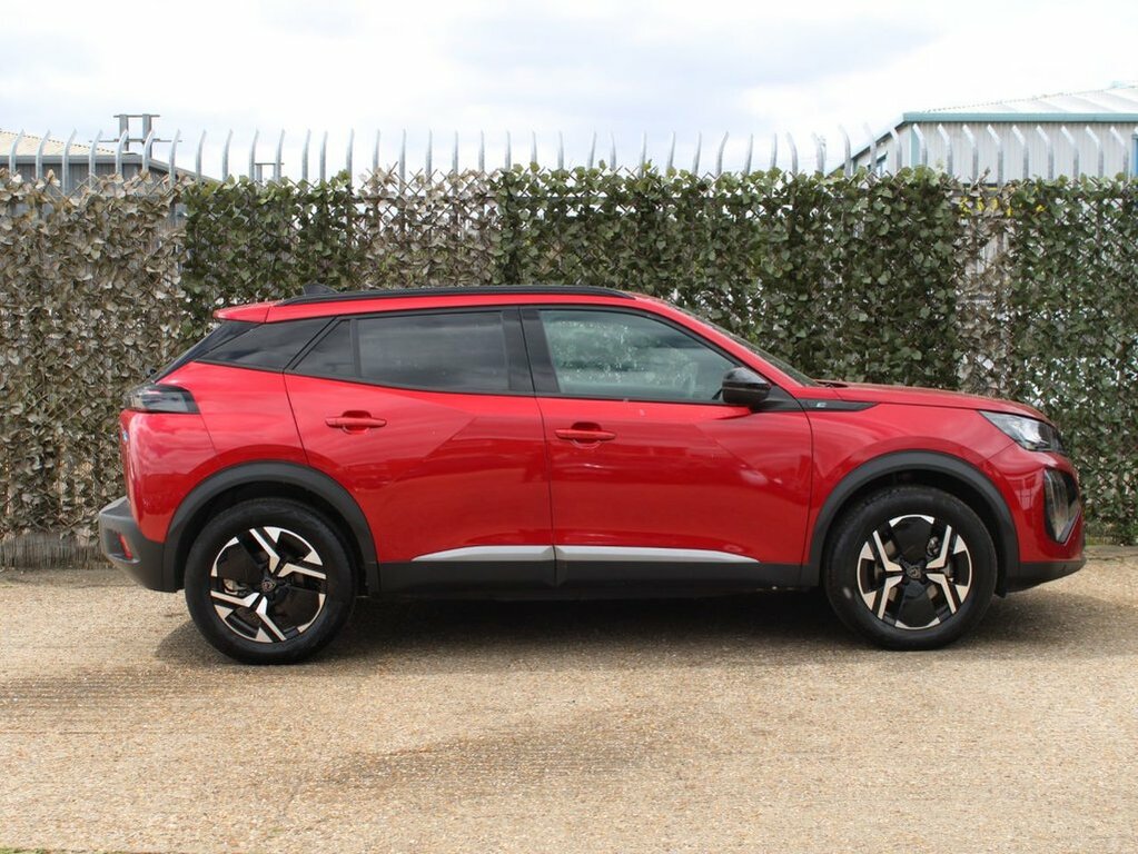 Peugeot e-2008 Suv CF74HYB Red #4