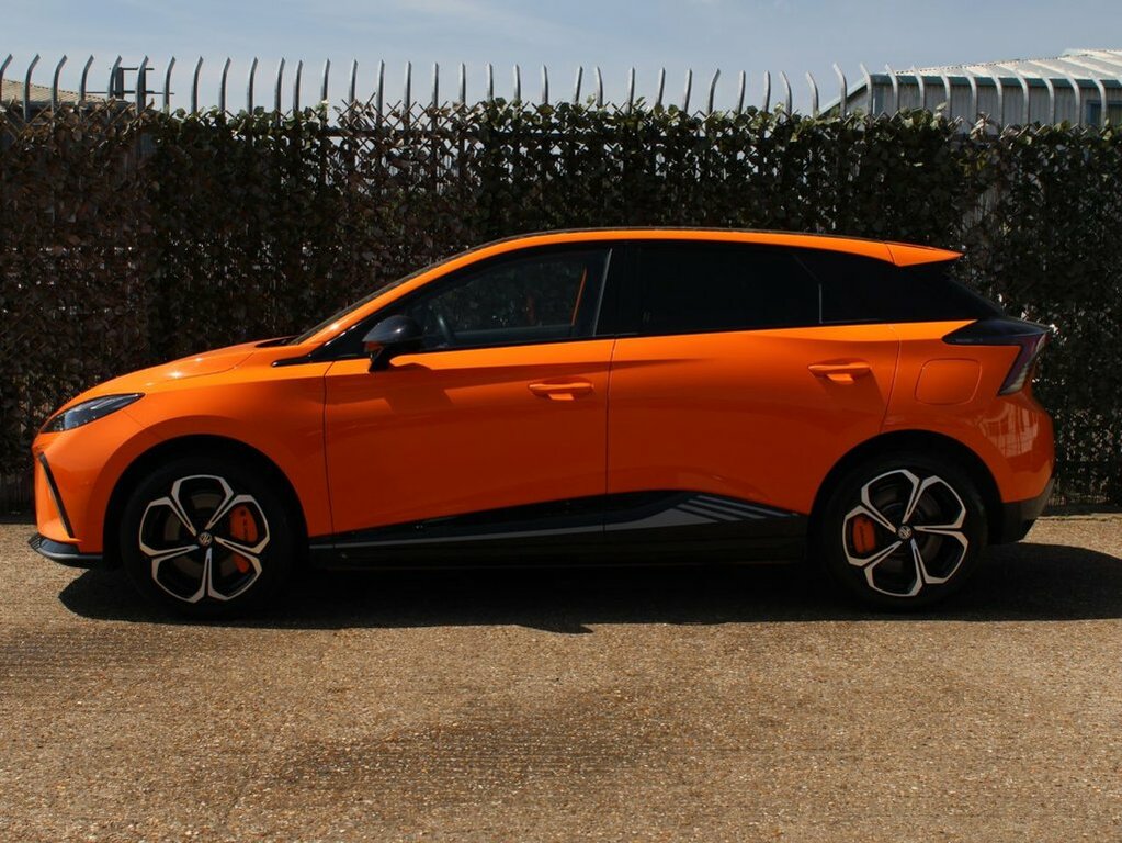 MG MG4 Hatchback YC74ZPU Orange #3