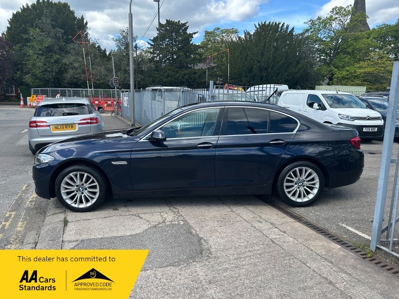 BMW 5 Series 520D Luxury Blue