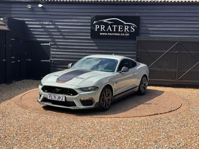 Ford Mustang V8 Mach 1 Fastback Silver