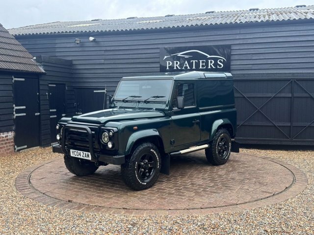 Land Rover Defender Td5 County Hard Top YC04ZAM Green #5