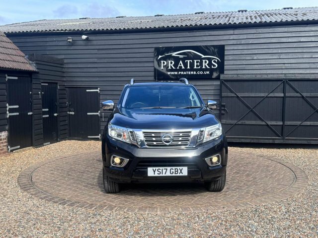 Nissan Navara Dci Tekna Pickup Double YS17GBX Black #4